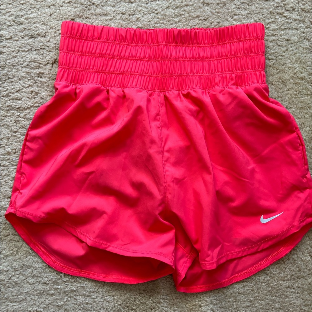 Nike new with tag